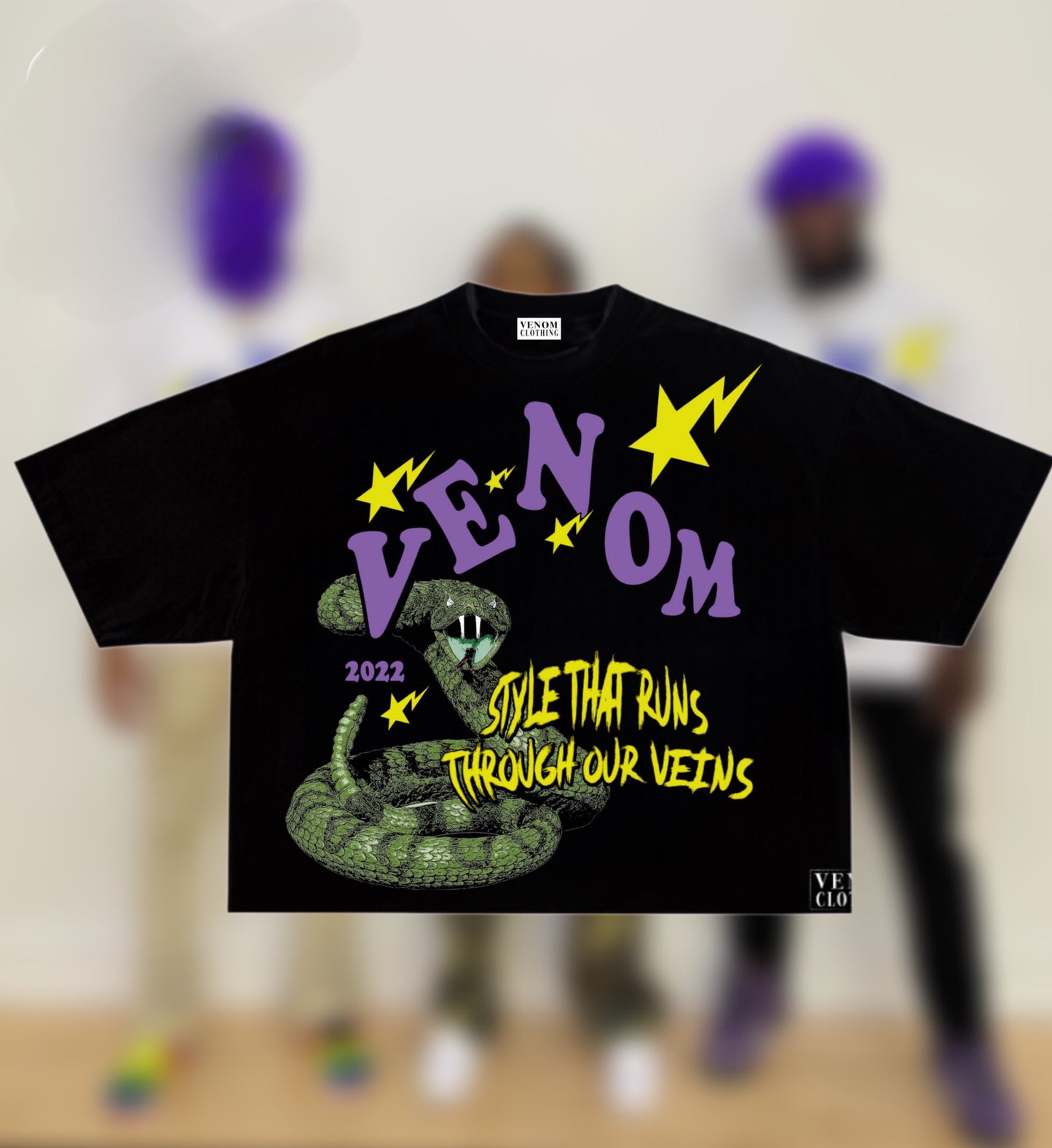 BLACK VENOM GRAPHIC TEE